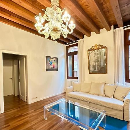 Tarvisium Luxury Apartment: Un'Oasi Di Eleganza Treviso Buitenkant foto